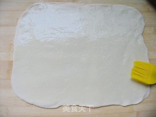 (另外一种方法做葱油饼)家常,简单,美味——家常葱油饼的做法步骤:4