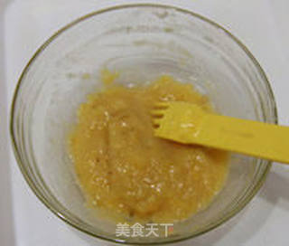 香蕉戚风蛋糕卷的做法步骤:2