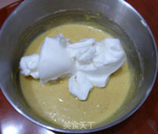 香蕉戚风蛋糕卷的做法步骤:6