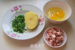 给“土豆控”小朋友的六一礼物【香煎土豆丝鸡蛋饼】的做法步骤：2