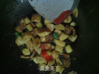 意想不到的惊喜——茄汁油渣炒馒头的做法步骤:11