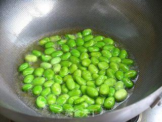 粒粒都香酥——鸡蛋蚕豆的做法步骤:4