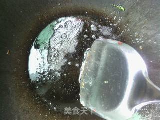 继续剩馒头——蛋包馒头炒饭的做法步骤:9