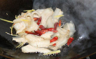 经典回锅肉的做法步骤:4
