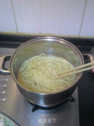 简易版的----热干面的做法步骤:2