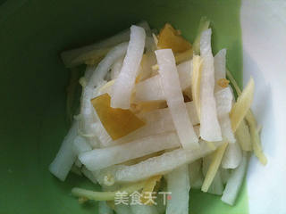 夏季凉菜必备——泡椒腌萝卜丝的做法步骤:15