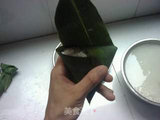 舌尖上的中国--包粽子的做法步骤:8