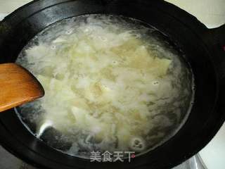 骨汤鲜肉海参馄饨的做法步骤:12