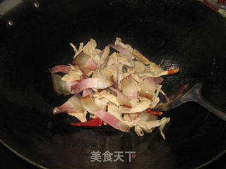 笋干炒腊肉的做法步骤:7