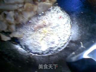 回锅肉的做法步骤：4