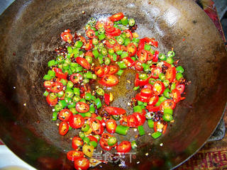 心蓝手制私房菜【浓味小炒牛肉】——举头三尺有电灯的做法步骤:6