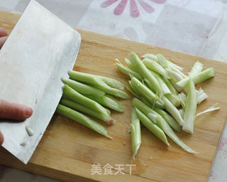 川菜第一菜---金牌回锅肉的做法步骤:4