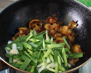 川菜第一菜---金牌回锅肉的做法步骤:11