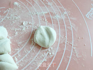 酸菜饺子的做法步骤:11