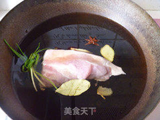 梅菜扣肉的做法步骤:2
