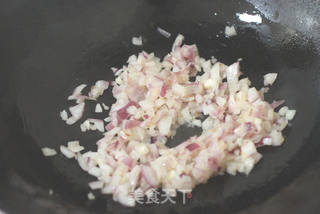 电饼铛也能做美味比萨的做法步骤:3
