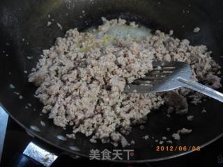 意式番茄肉酱面，酸酸咸咸好滋味的做法步骤：3