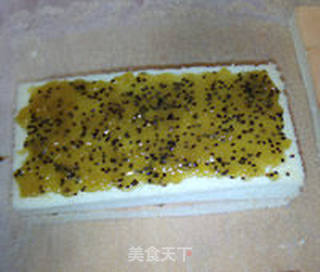 椰蓉果酱戚风蛋糕的做法步骤:11