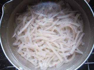 肉皮冻的做法步骤：3