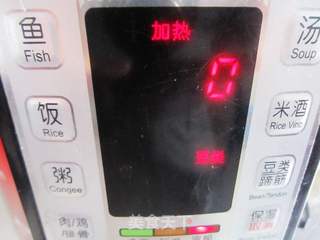 肉皮冻的做法步骤：6