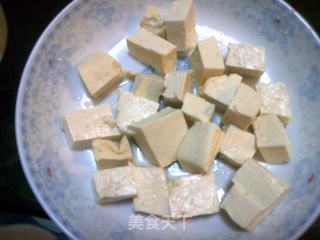 小白菜豆腐汤（家常口）的做法步骤：2