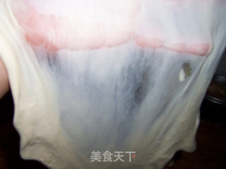 巧用窍门轻松手工揉面---桑葚果酱辫子面包的做法步骤：5