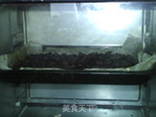 烤五香黑花生的做法步骤:8