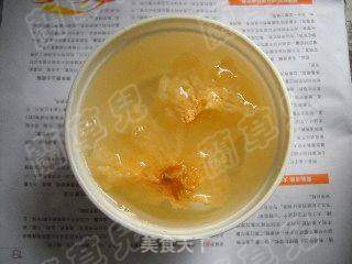 红枣绿豆银耳羹的做法步骤:2