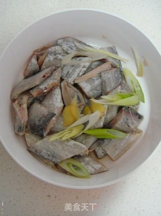 醋香烧带鱼的做法步骤:5