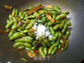 香辣毛豆—夏季休闲小菜的做法步骤：7