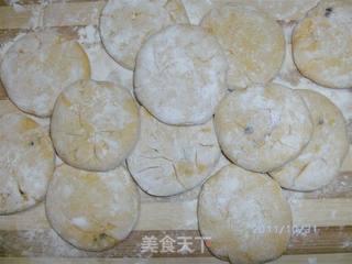 南瓜豆沙饼的做法步骤:7