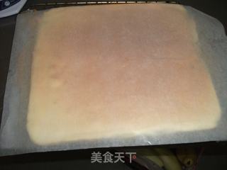 戚风蛋糕卷(沙拉肉松馅)的做法步骤:7