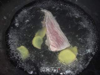 超简单┇皮蛋瘦肉粥┇的做法步骤：2