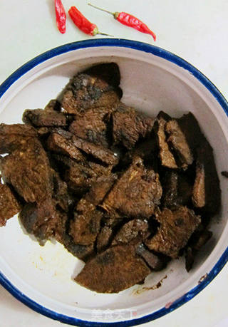 几步轻松做好吃的零食—— {咖喱牛肉干}的做法步骤:5