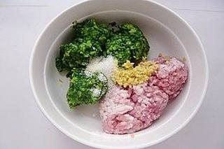 青菜鲜肉大馄饨的做法步骤:5