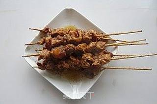 美味停不了——孜然酱香肉串的做法步骤:6
