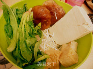 黔式辣味豆腐锅的做法步骤：1