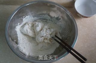 改良版油条的做法步骤:3