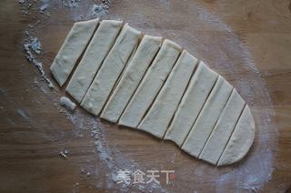 改良版油条的做法步骤:9
