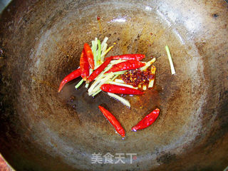 心蓝手制私房菜【葱姜辣炒蛤蜊】——灵魂的印记的做法步骤:6