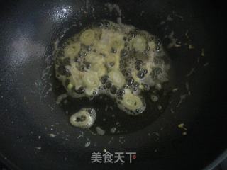 鸡蛋彩蔬炸酱面的做法步骤:7