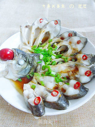 【炎炎夏日的快手菜】开屏武昌鱼的做法步骤:10