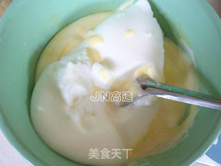 波点菠萝蛋糕卷的做法步骤：9
