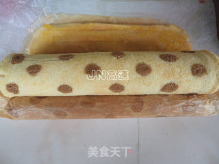 波点菠萝蛋糕卷的做法步骤:21