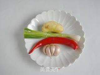 喜欢那口清蒸的原汁原味-----清蒸蛏子的做法步骤:2