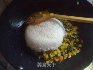 雪菜酱萝卜炒饭的做法步骤:6