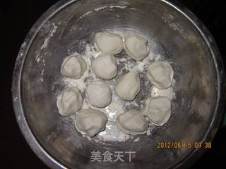 黑芝麻紫薯球的做法步骤：2