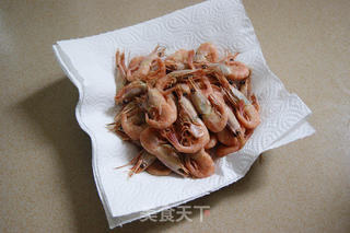 灼浸炸炒四道工序打造欧洲杯吮指下酒菜——吮指茶香北极虾的做法步骤:8