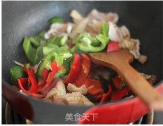 混搭有理——培根鱿鱼小炒的做法步骤:6