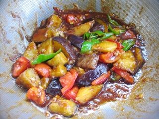 酸甜可口,下饭至极——家常版鱼香茄子的做法步骤:10